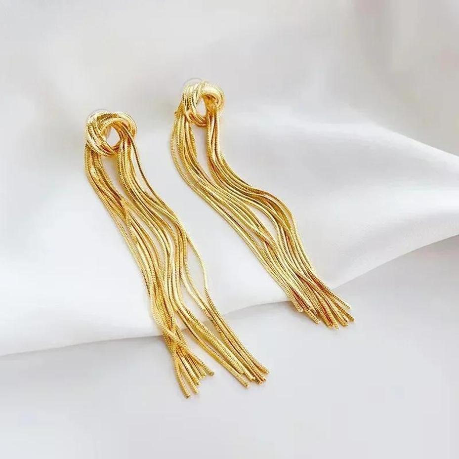 Women'S Fashion Magazine - Vrouwen Elegante Mode Slangenbeen Ketting Geknoopte