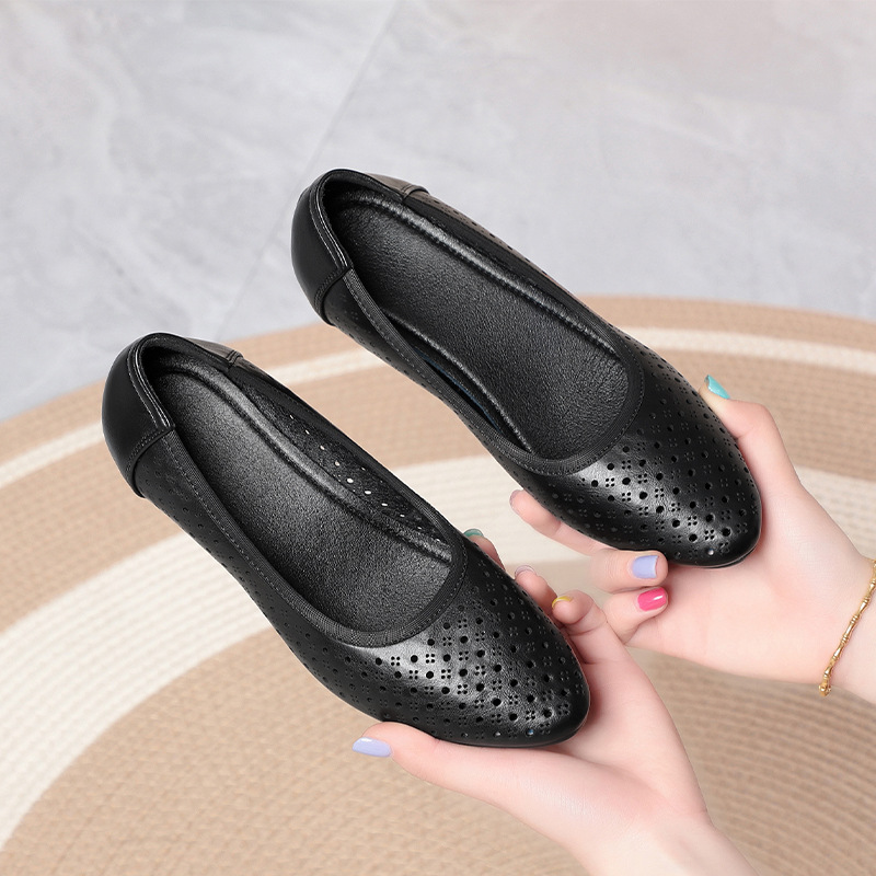 Beige Mary Jane schoenen met v - Women Fashion Outfits recensie en prijs