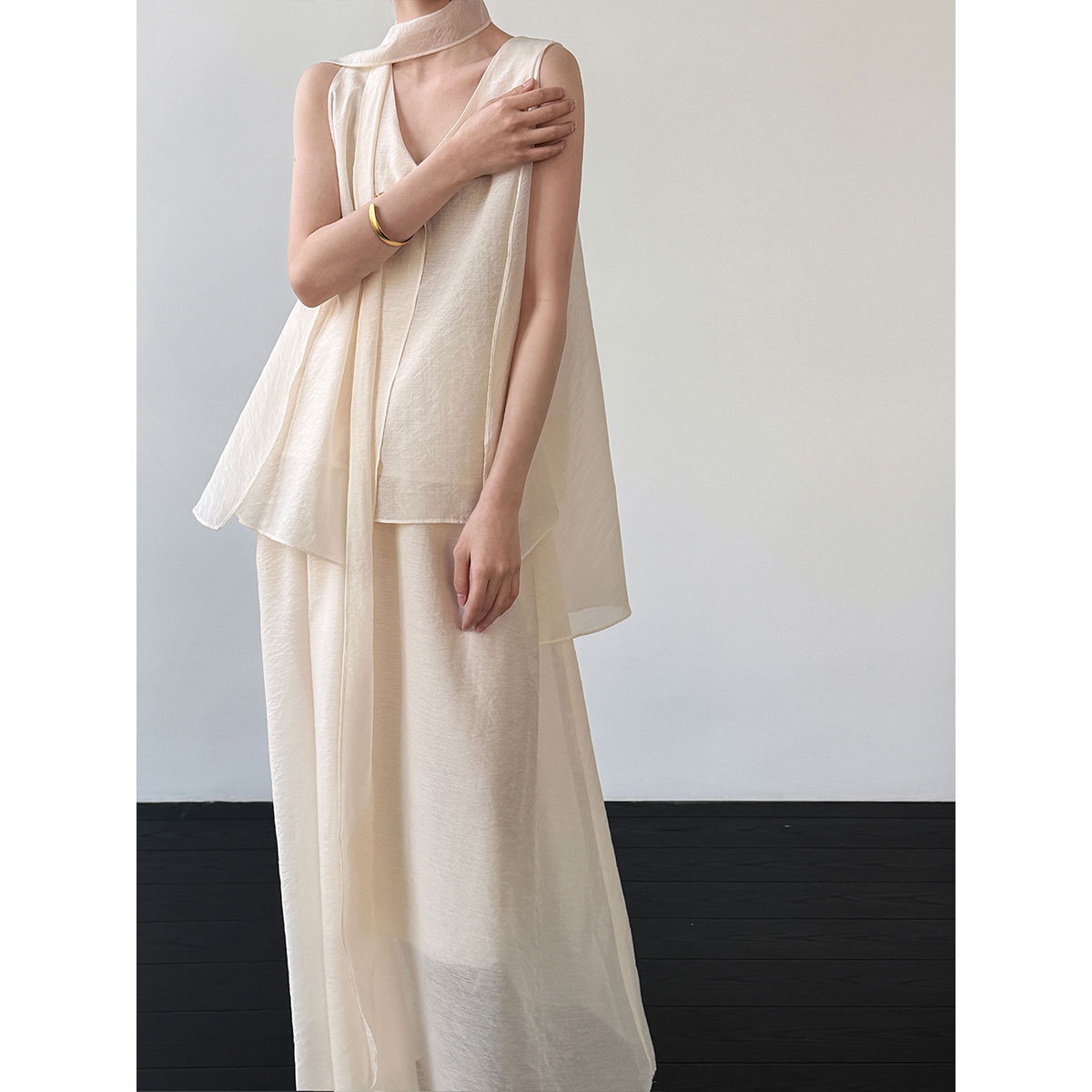 2026 Dames Kanten V-hals Mouwl - Women'S Fashion Trends Spring 2026 recensie en prijs
